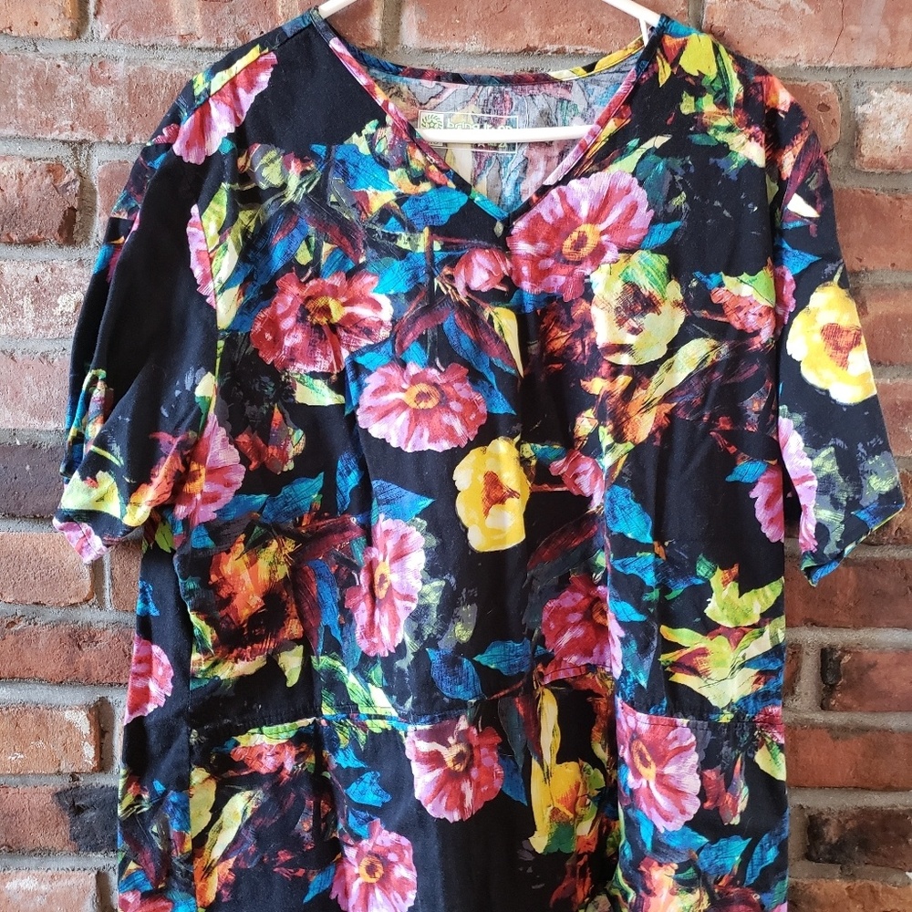 Floral Scrub Top 2x